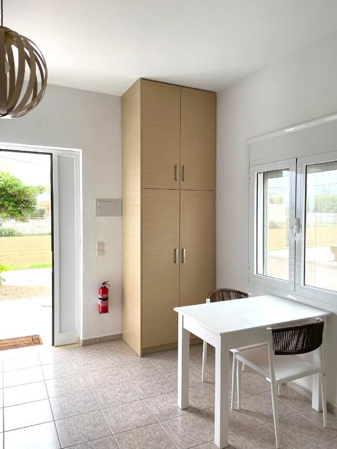 Wave Rooms Maleme Exterior foto