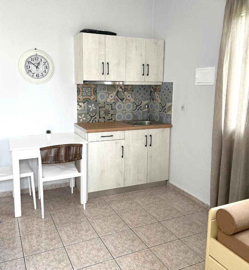 Wave Rooms Maleme Exterior foto
